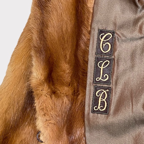 Vintage 50’s - 70’s Canadian High Neck Fur Coat in Petite / Cropped Length XS/S - Picture 3 of 8